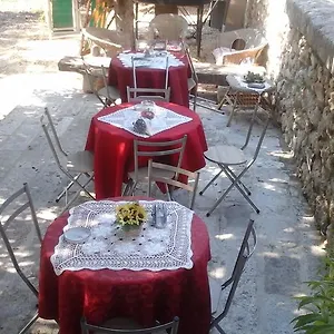 3* Bed & Breakfast La Ginestra